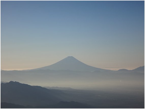 神々しい富士山