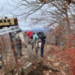 表妙義最高点の相馬岳標柱にタッチ！